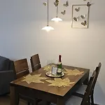 Wisniowy Ogrod Z Garazem Kołobrzeg