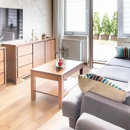 Al-dom Wisniowy Ogrod Z Garazem Apartment Kolobrzeg