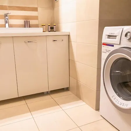 Apartament Wiśniowy Ogród Z Garażem Kołobrzeg