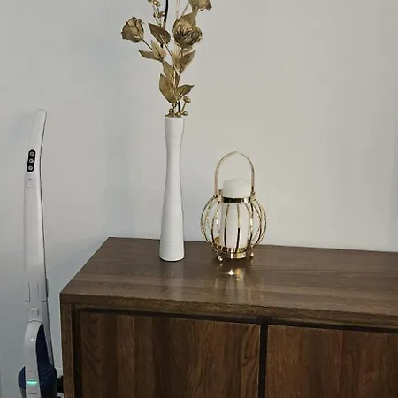 Wisniowy Ogrod Z Garazem Апартаменты