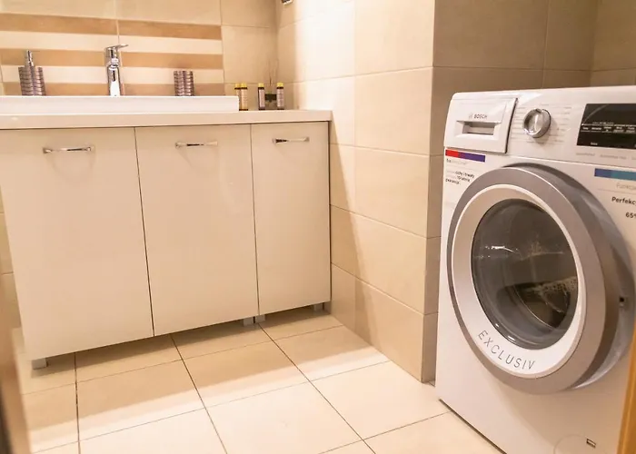 Apartment Wisniowy Ogrod Z Garazem Kolberg